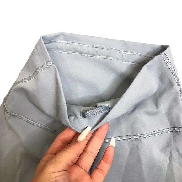 Lululemon Light Blue Cropped Leggings - Picture 4 of 5